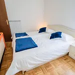 Mountain View Haven - Two Bedroom With Balcony Bovec