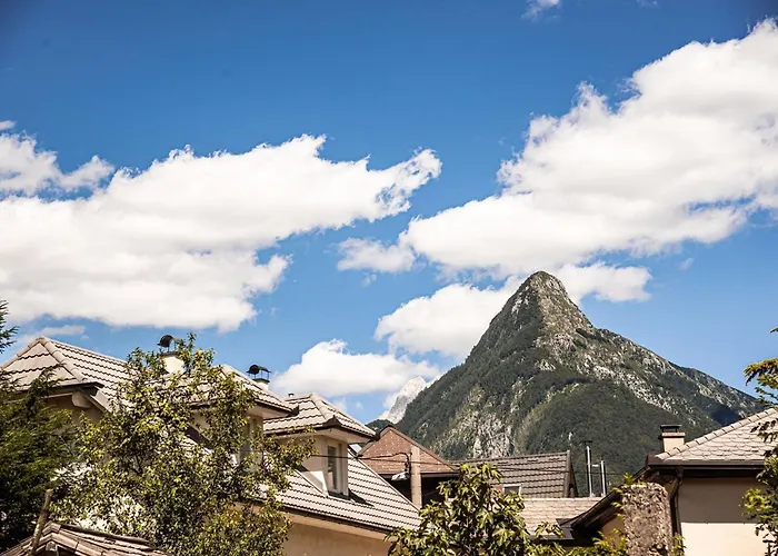 Mountain View Haven - Two Bedroom With Balcony Bovec